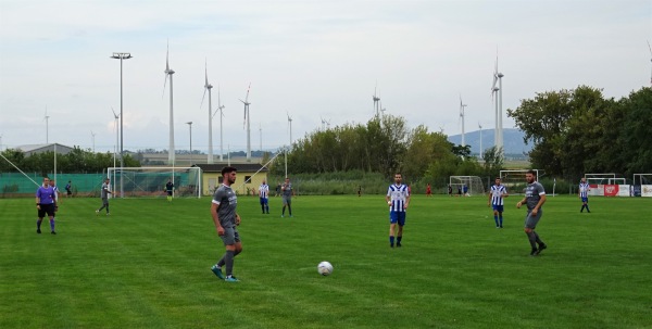 Sportplatz Höflein - Höflein
