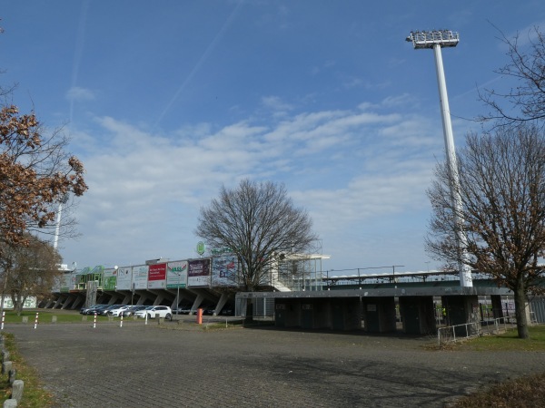 VfL-Stadion am Elsterweg - Wolfsburg-Hesslingen