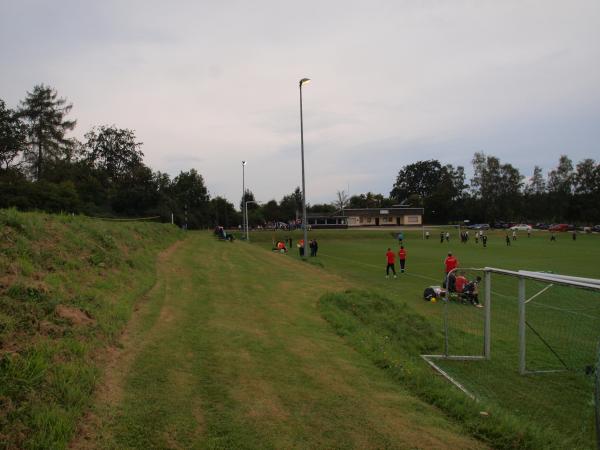 Sportplatz Zur Hinsel - Balve-Beckum