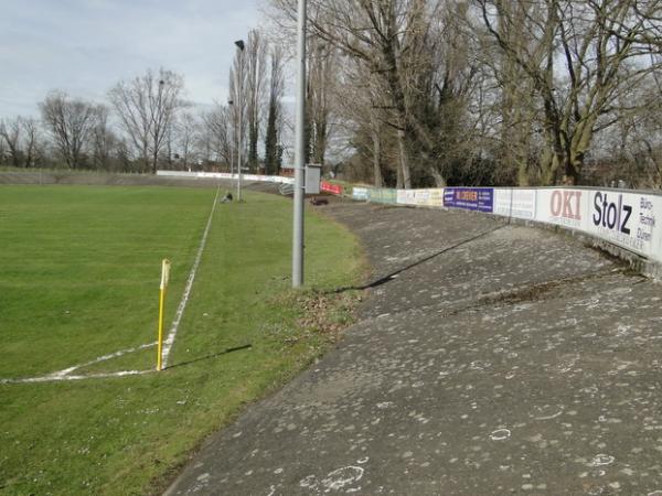 Jugendstadion - Düren-Rölsdorf