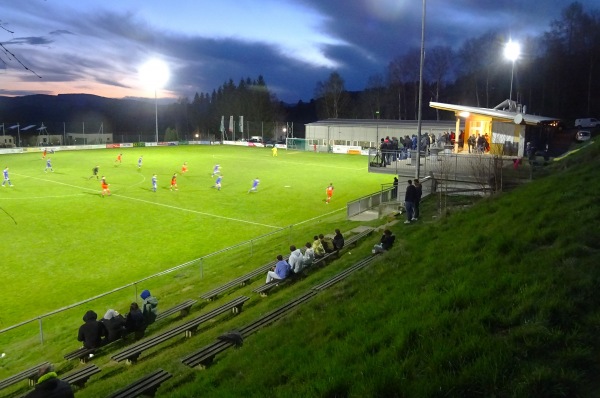 Sportplatz Sankt Lorenzen am Wechsel - Sankt Lorenzen am Wechsel
