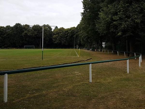 Sportplatz am Tonberg - Kiel-Gaarden