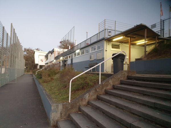 Sportanlage Fürfelder Straße Platz 2 - Stuttgart-Rot