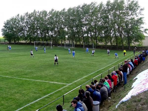 Sportplatz Ruppersthal - Großweikersdorf