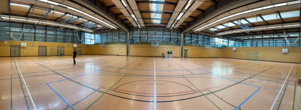 Schulsporthalle Riesstraße - München-Moosach